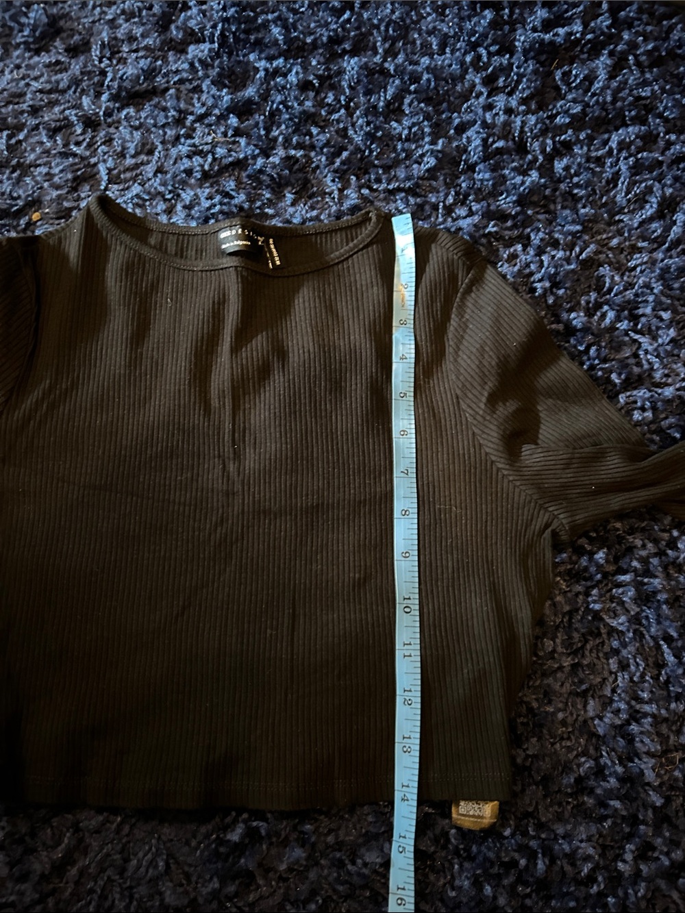 ASOS Black Ribbed Long-Sleeve Crop Top - Picture 7 of 7